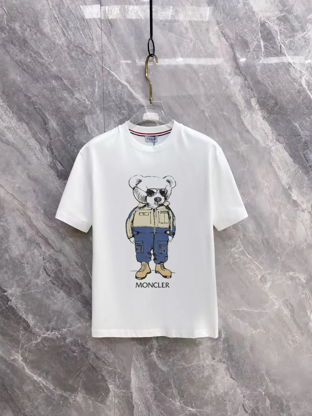 P80💰《Moncler~ 》 2026New Arrival Quality T ， , Versatile Quality ！ ‼ 32 250G ‼ ， ， ， ， T 🤪 Sizes：S-M-L-XL-2XL ：Black，White， Same Style